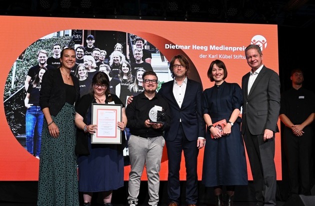 Karl Kübel Prize: Tekkal Family Champions Democracy & Equality